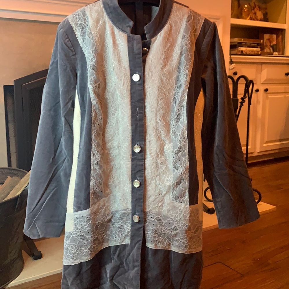 Chico’s Gray Patchwork Quilted Long Jacket L 2 - image 1